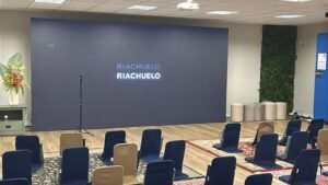 Aluguel de Telão, Painel de LED e TV 4K para Eventos Empresariais PR-Curitiba 2026